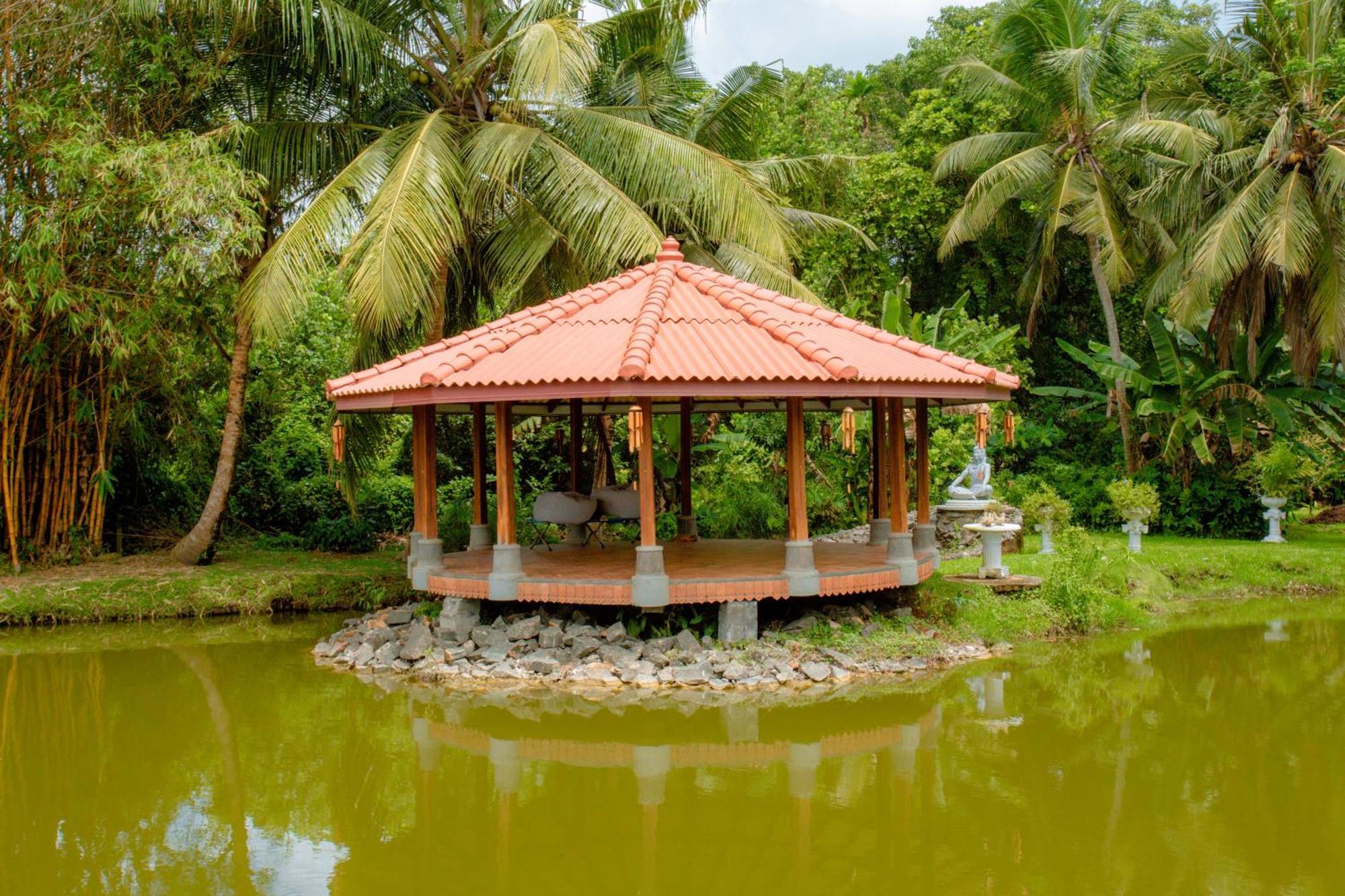 Ayubowan Swiss Lanka Bungalow Resort Bentota Exterior foto