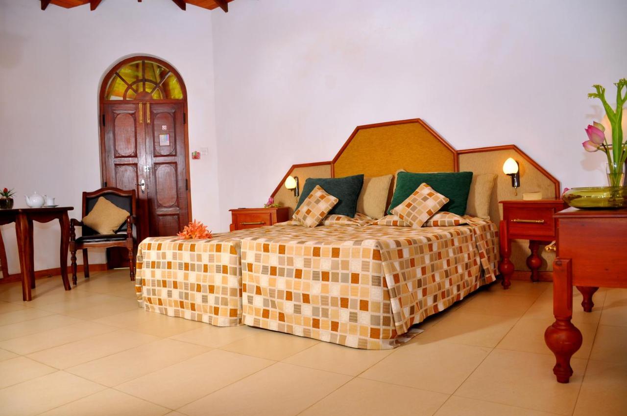 Ayubowan Swiss Lanka Bungalow Resort Bentota Exterior foto